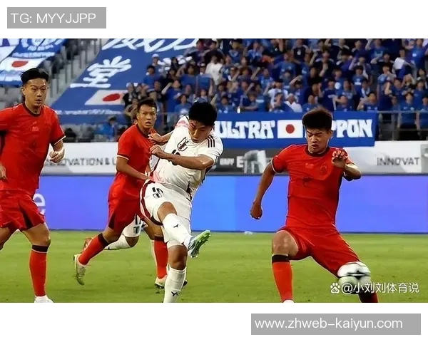 东亚杯激战朝鲜与中国男足争锋相对期待精彩对决与历史交锋